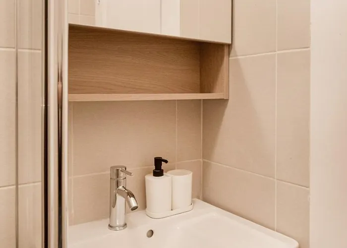 Santa Catarina Urban Chic | Apartment Lisbon